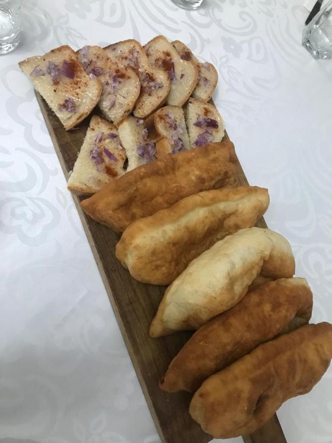 Pensiunea Armonia Văleni 外观 照片