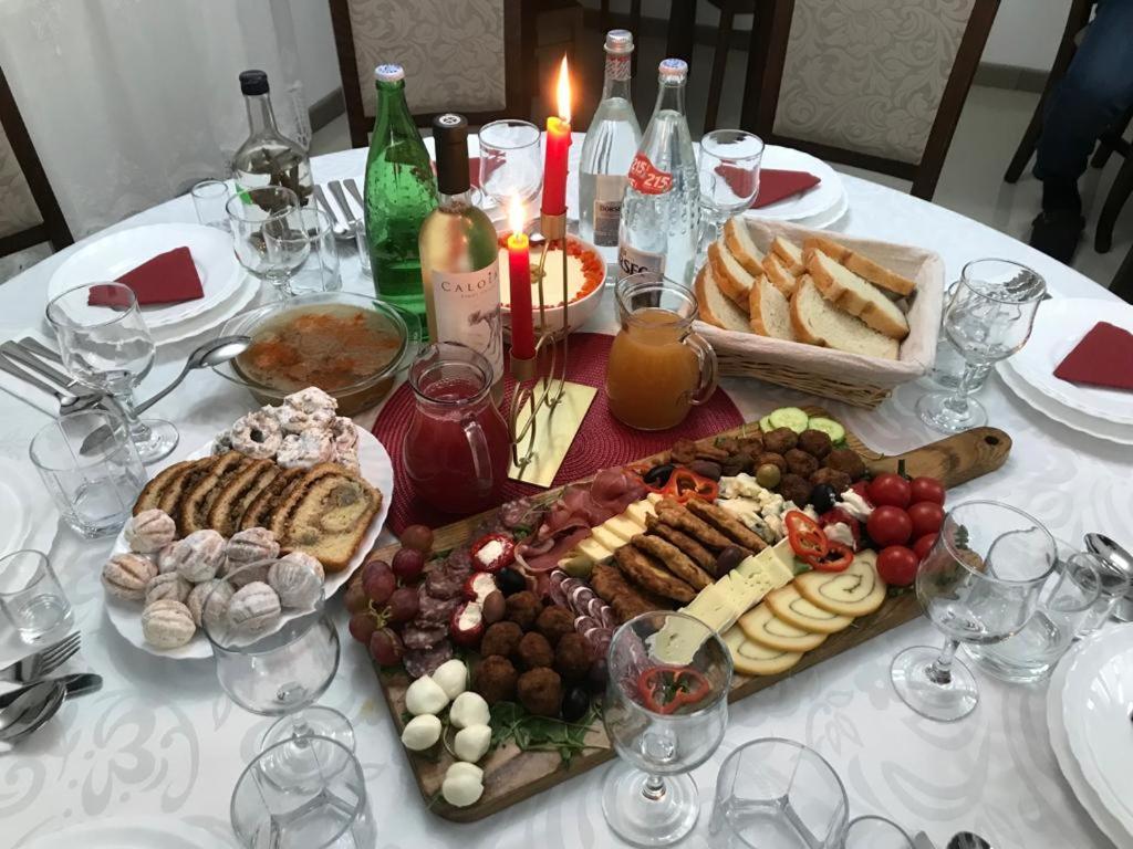 Pensiunea Armonia Văleni 外观 照片